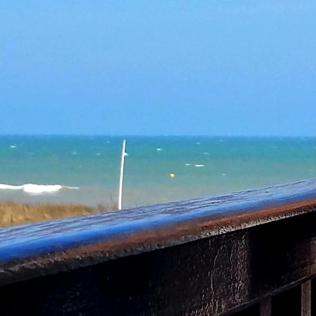 Bel Appartement Jolie Vue Mer Cabourg Exterior photo